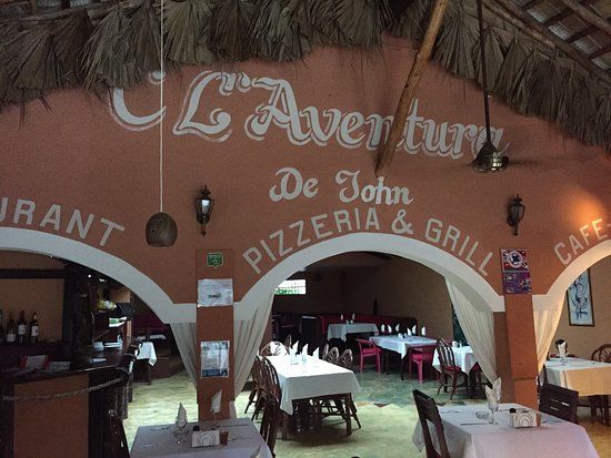 C L'Aventura de John